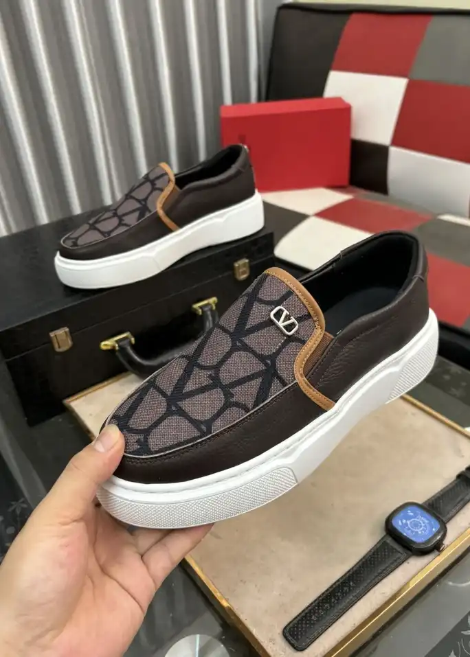 hype Valentino Casual Shoes