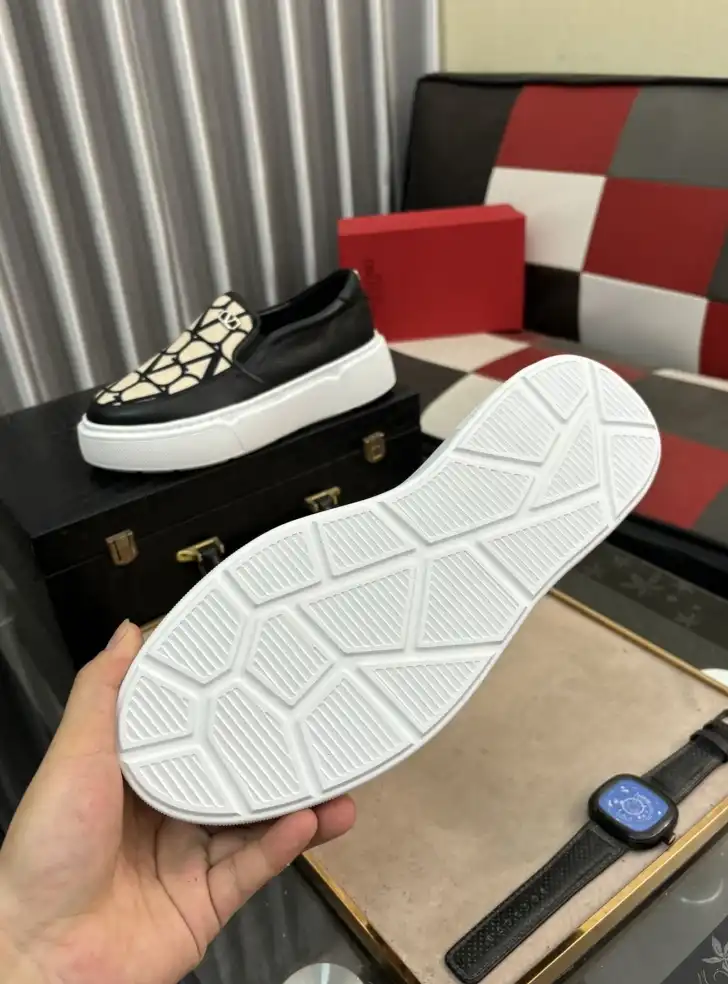 hype Valentino Casual Shoes