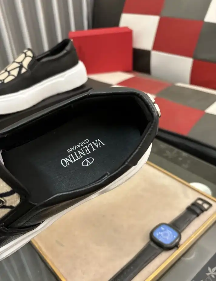 hype Valentino Casual Shoes