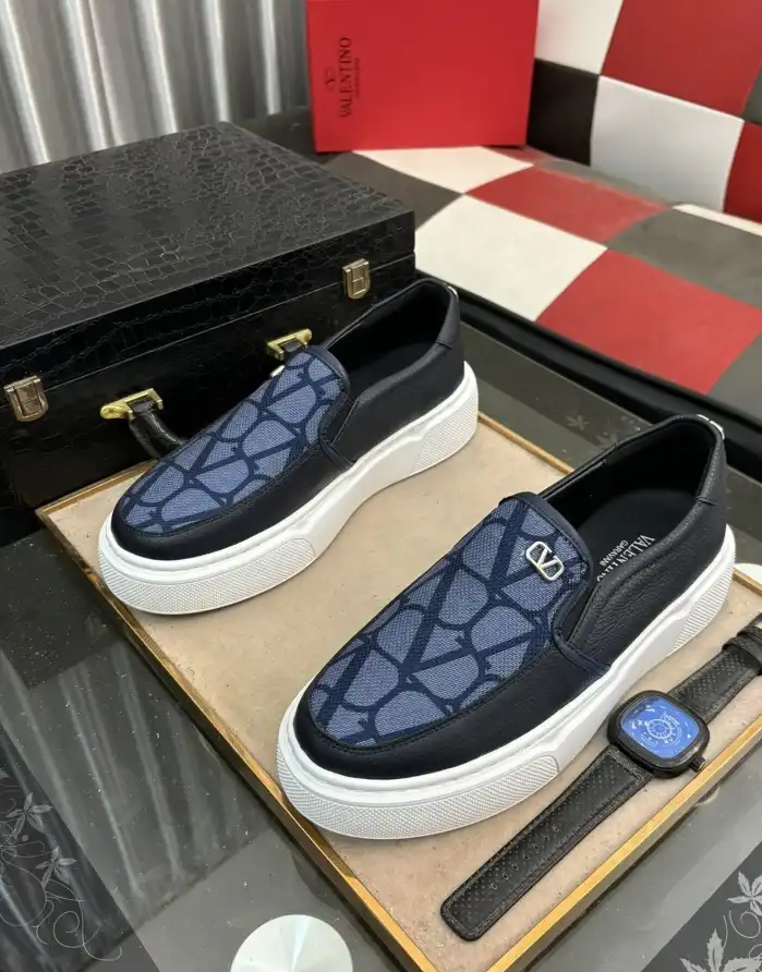 hype Valentino Casual Shoes