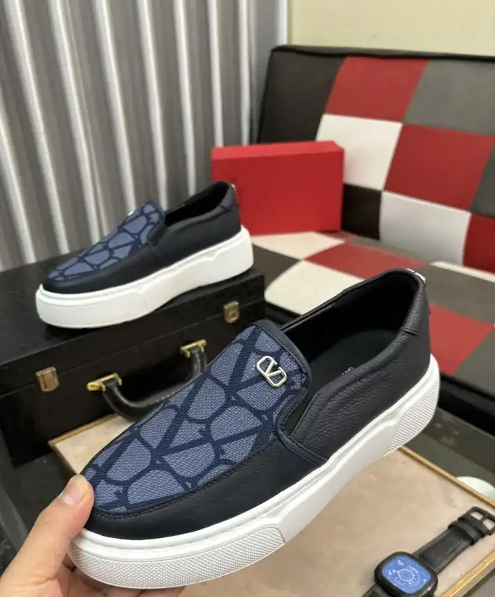 hype Valentino Casual Shoes