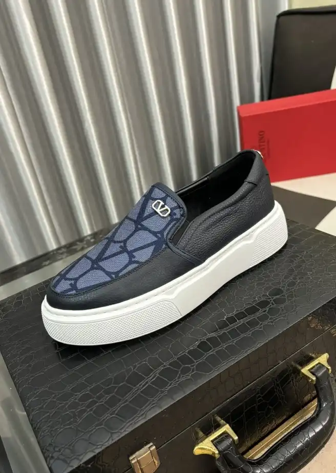 hype Valentino Casual Shoes