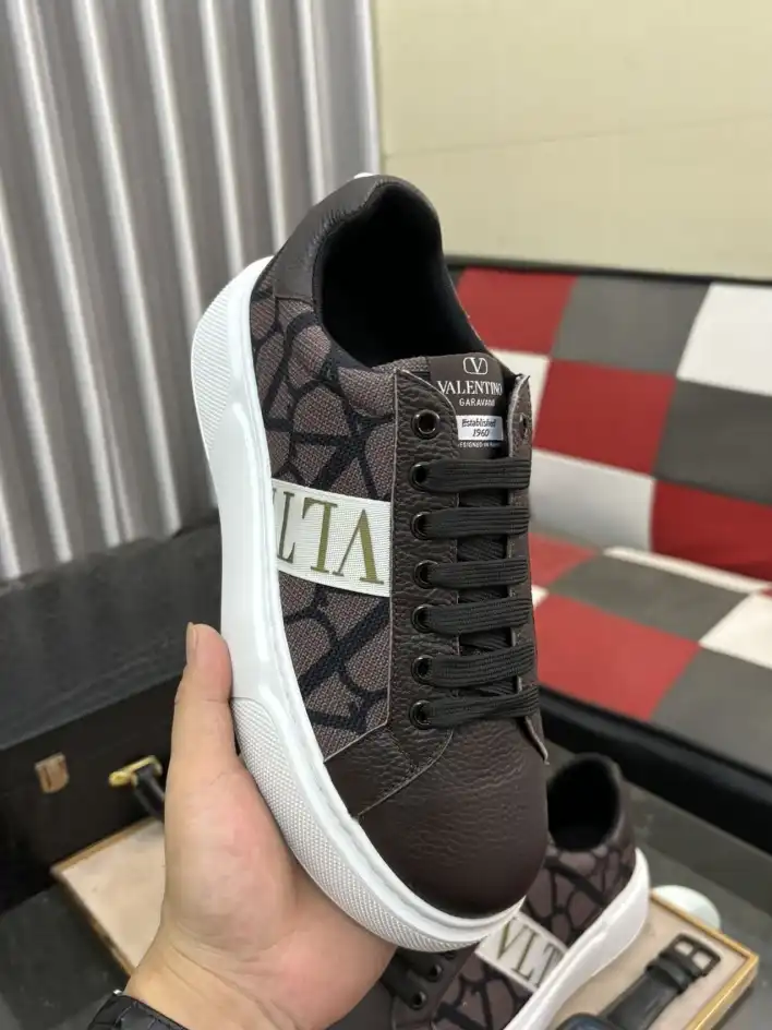 hype Valentino Casual Shoes