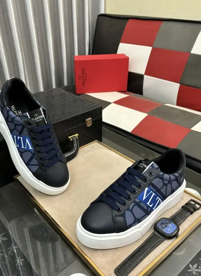 hype Valentino Casual Shoes