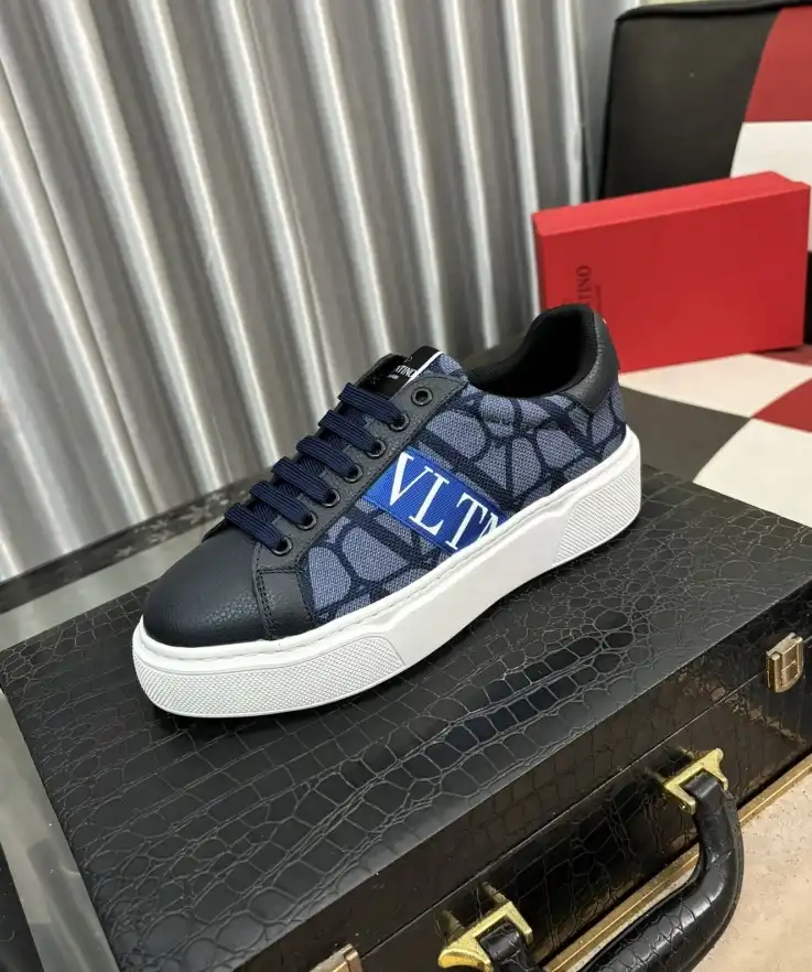 hype Valentino Casual Shoes