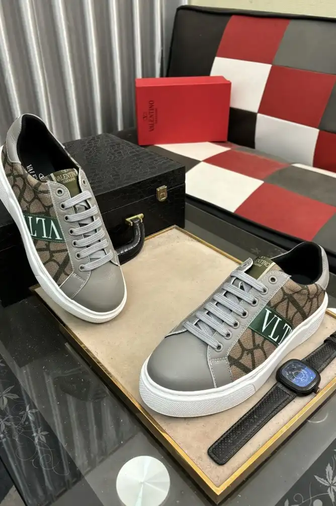 hype Valentino Casual Shoes