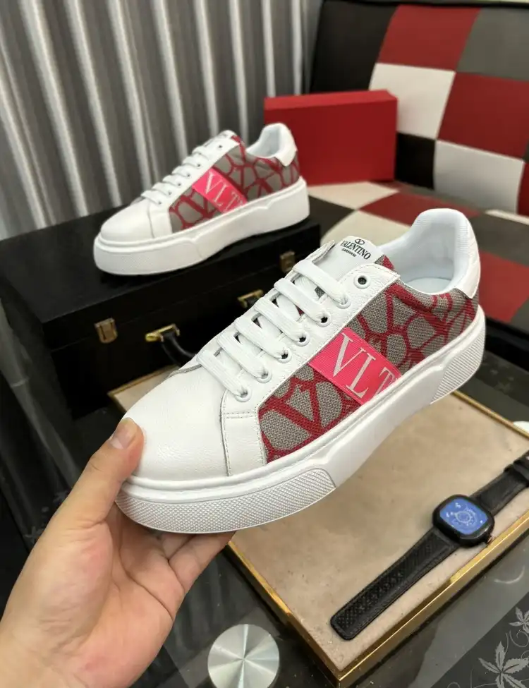 hype Valentino Casual Shoes