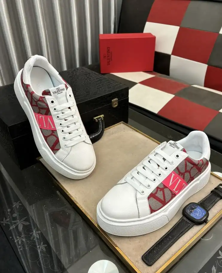 hype Valentino Casual Shoes