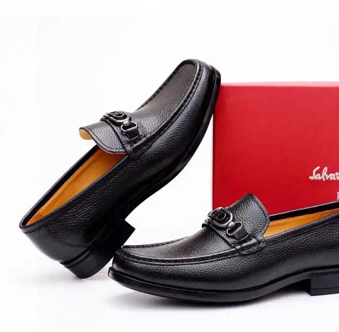 hype Ferragamo Leather Shoes