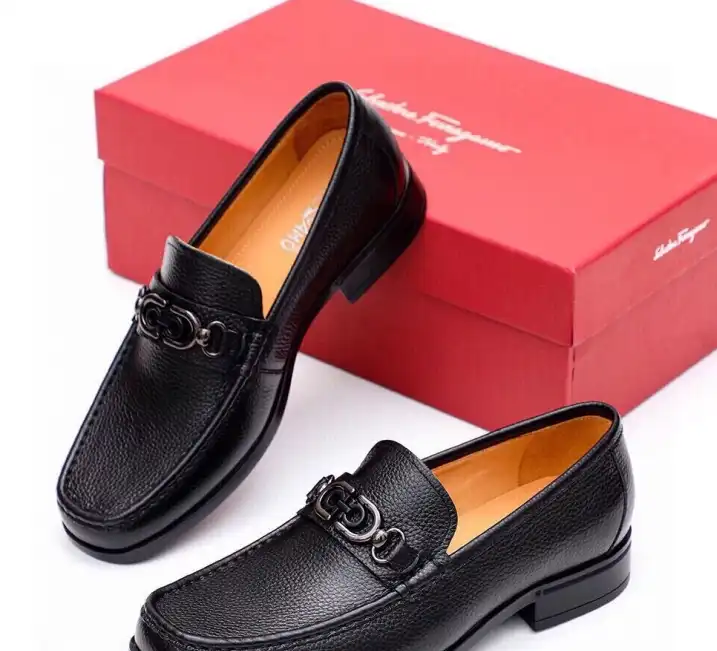 hype Ferragamo Leather Shoes