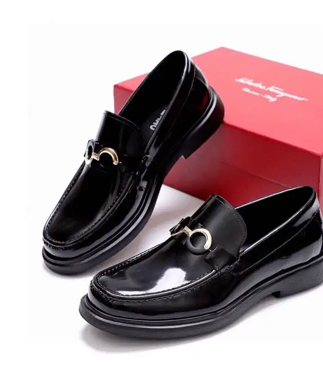 hype Ferragamo Leather Shoes