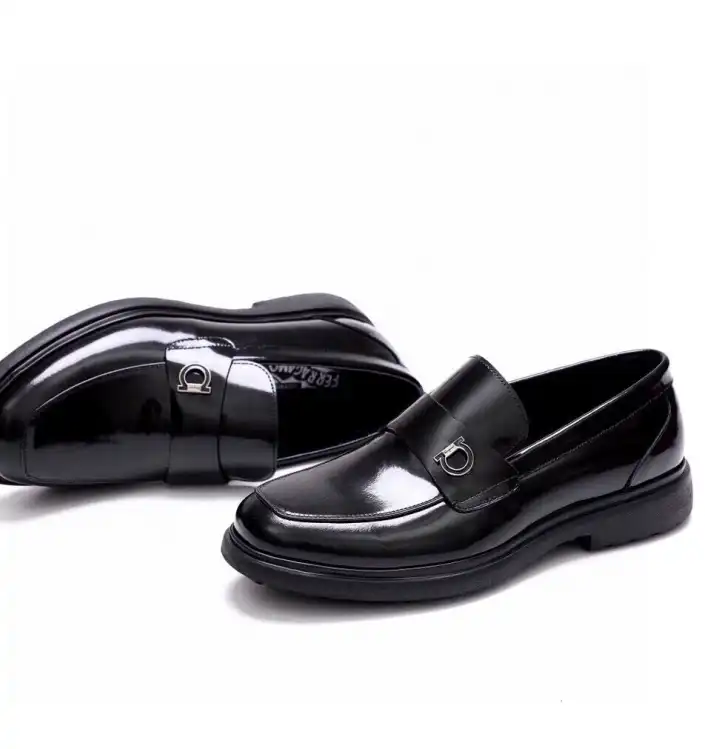 hype Ferragamo Leather Shoes