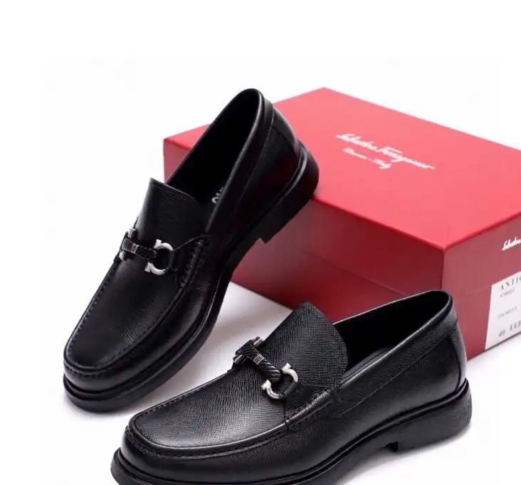 hype Ferragamo Leather Shoes