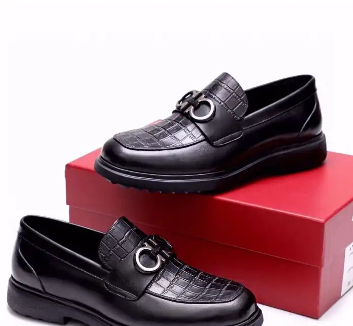 hype Ferragamo Leather Shoes