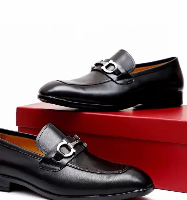 hype Ferragamo Leather Shoes