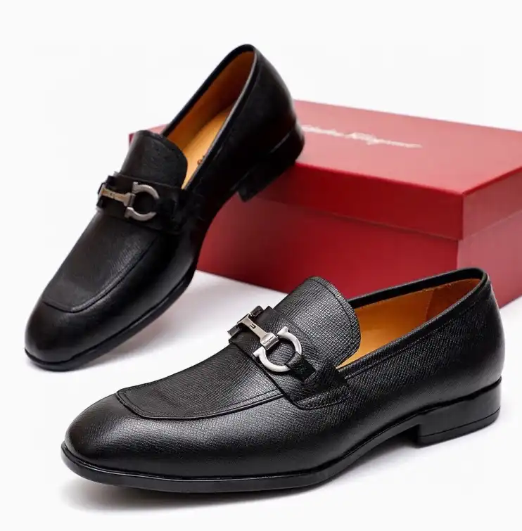 hype Ferragamo Leather Shoes