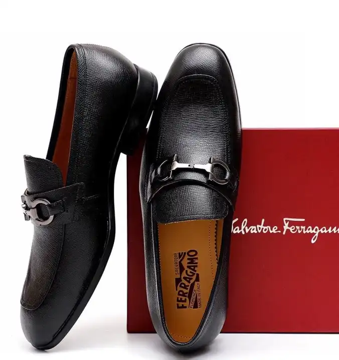 hype Ferragamo Leather Shoes