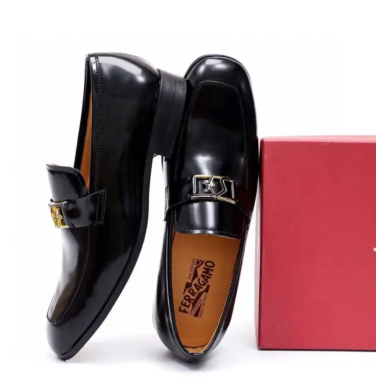 hype Ferragamo Leather Shoes