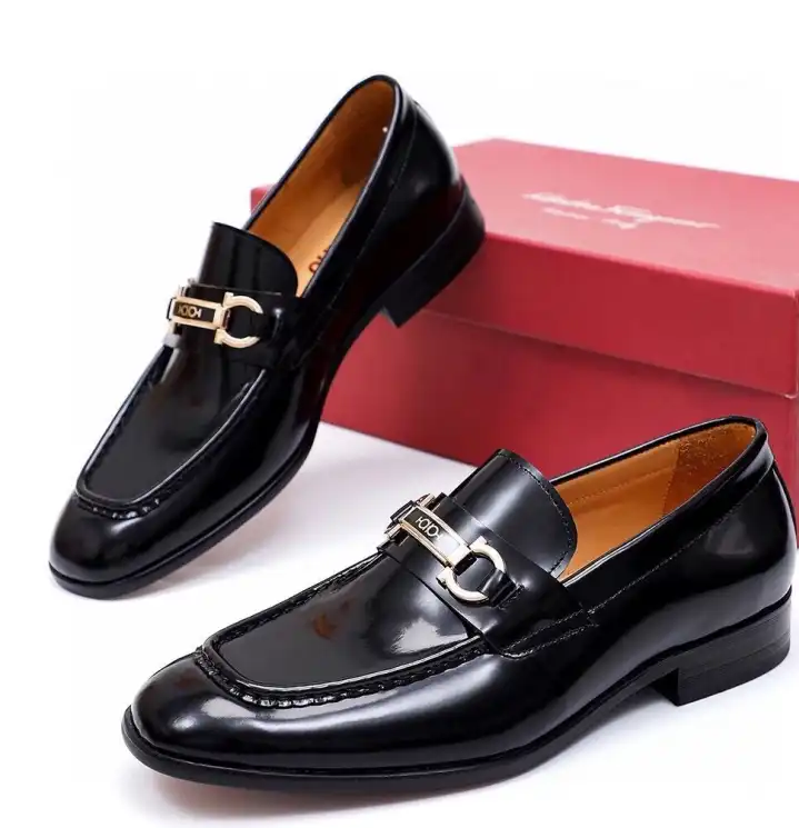 hype Ferragamo Leather Shoes