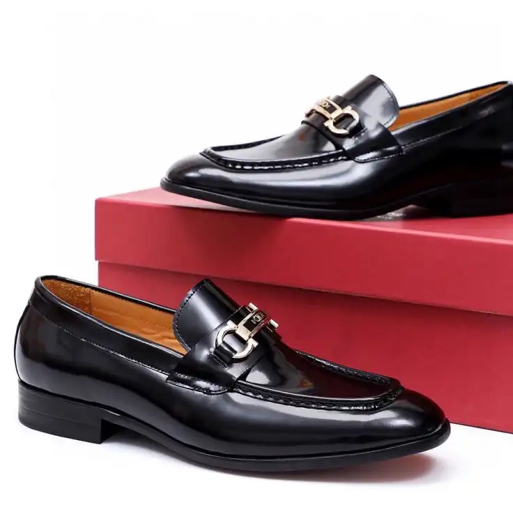 hype Ferragamo Leather Shoes