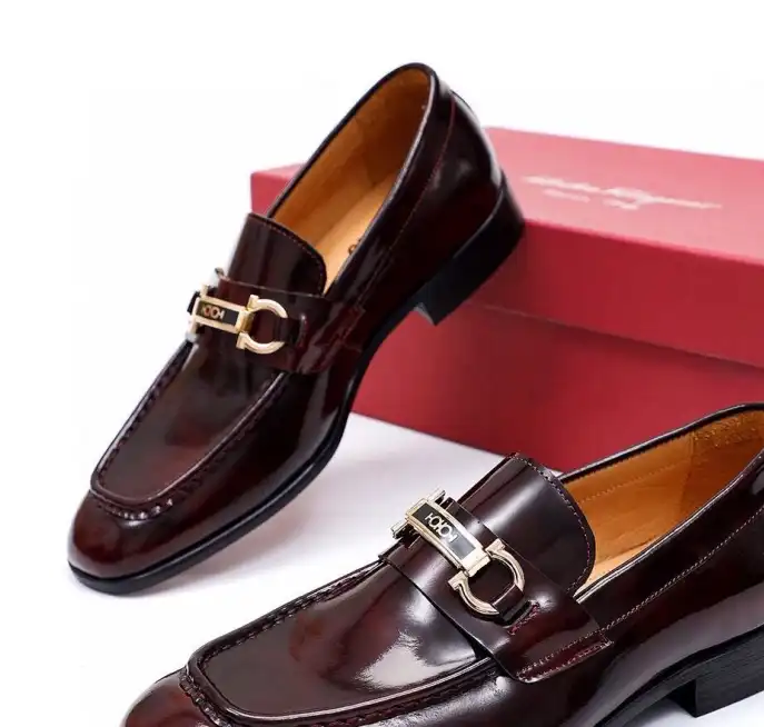 hype Ferragamo Leather Shoes