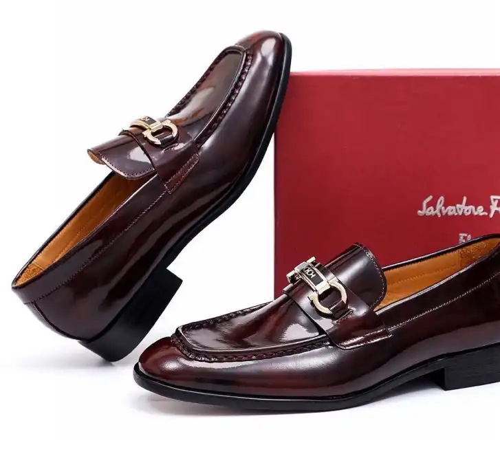 hype Ferragamo Leather Shoes