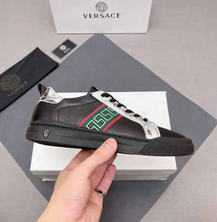 hype Givenchy Sneakers