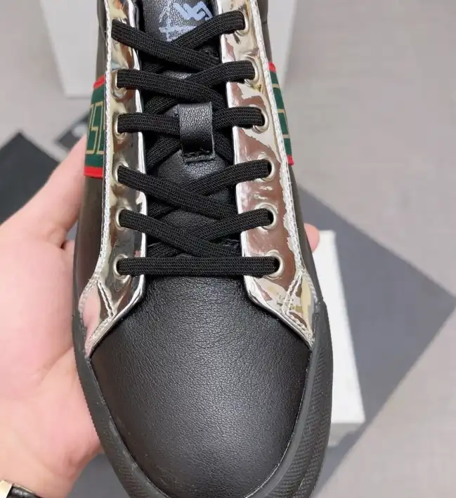 hype Givenchy Sneakers