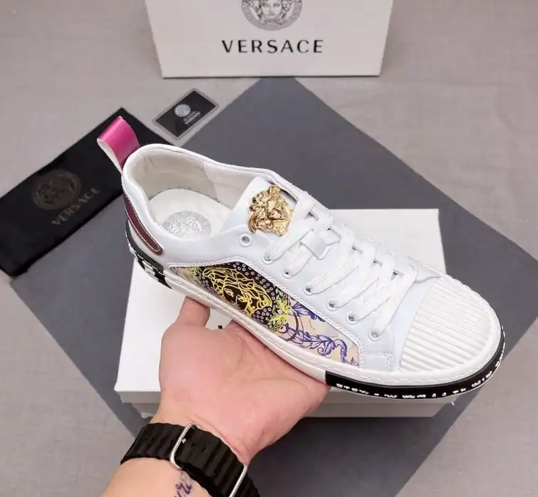 hype Givenchy Sneakers