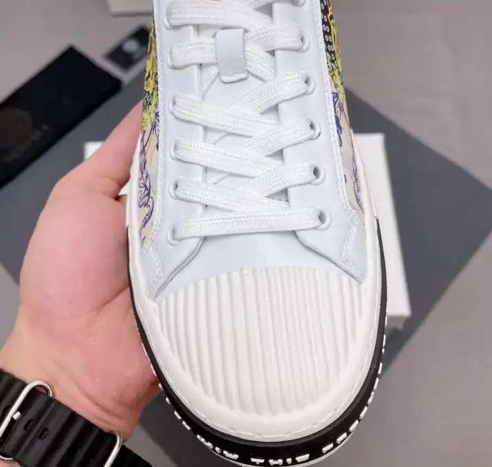 hype Givenchy Sneakers