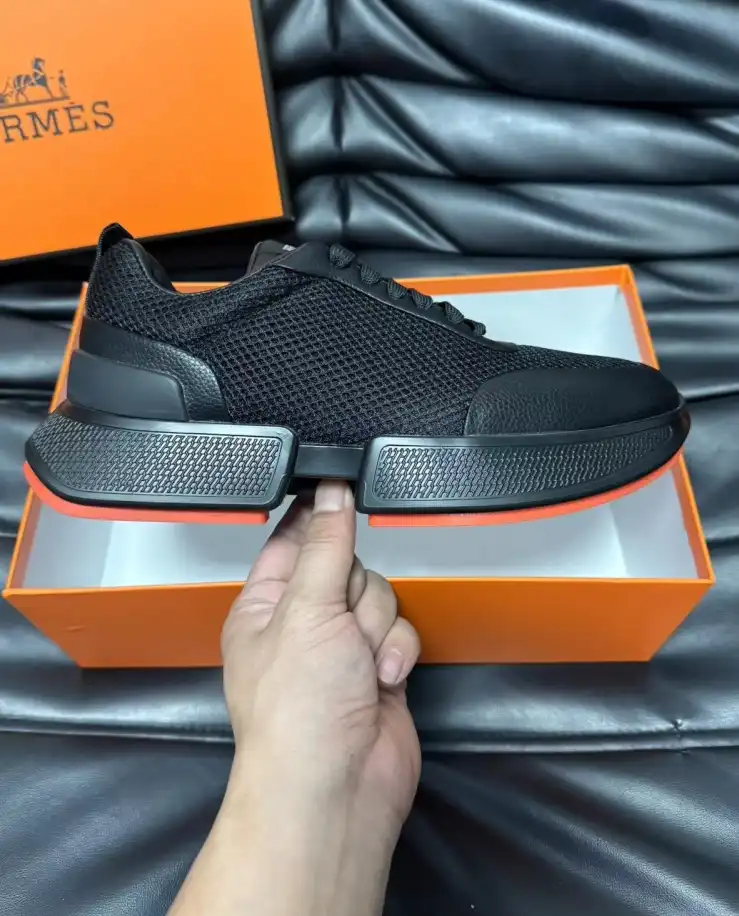 hype Hermes Casual Shoes