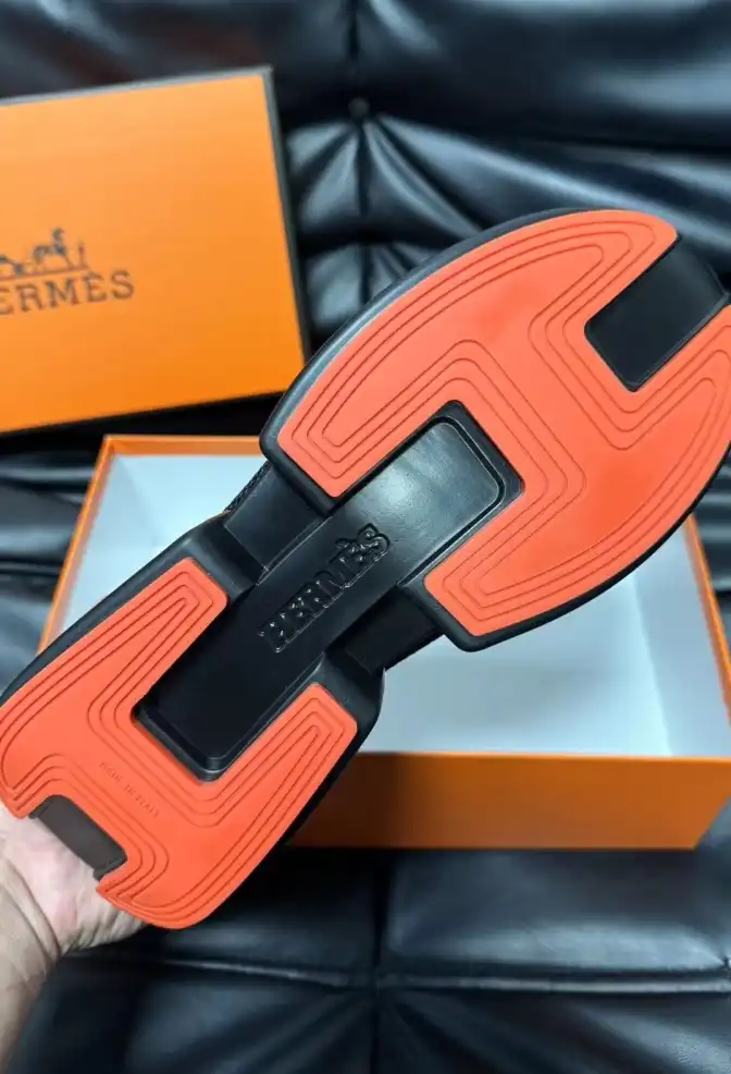 hype Hermes Casual Shoes