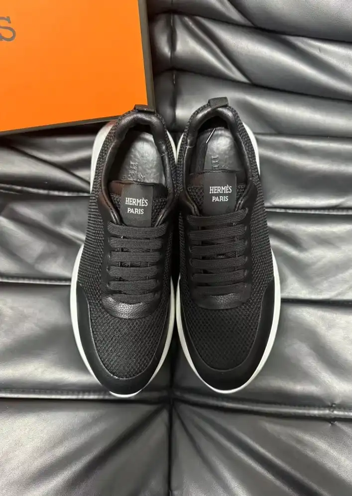 hype Hermes Casual Shoes