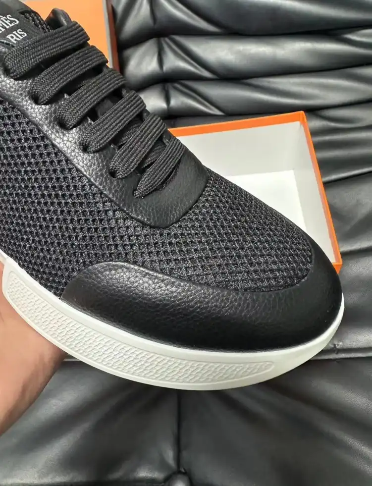 hype Hermes Casual Shoes