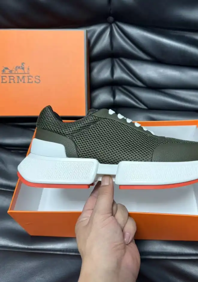 hype Hermes Casual Shoes