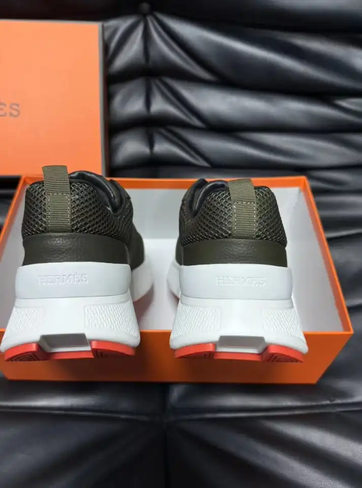 hype Hermes Casual Shoes