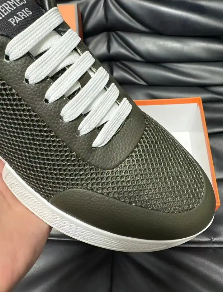 hype Hermes Casual Shoes