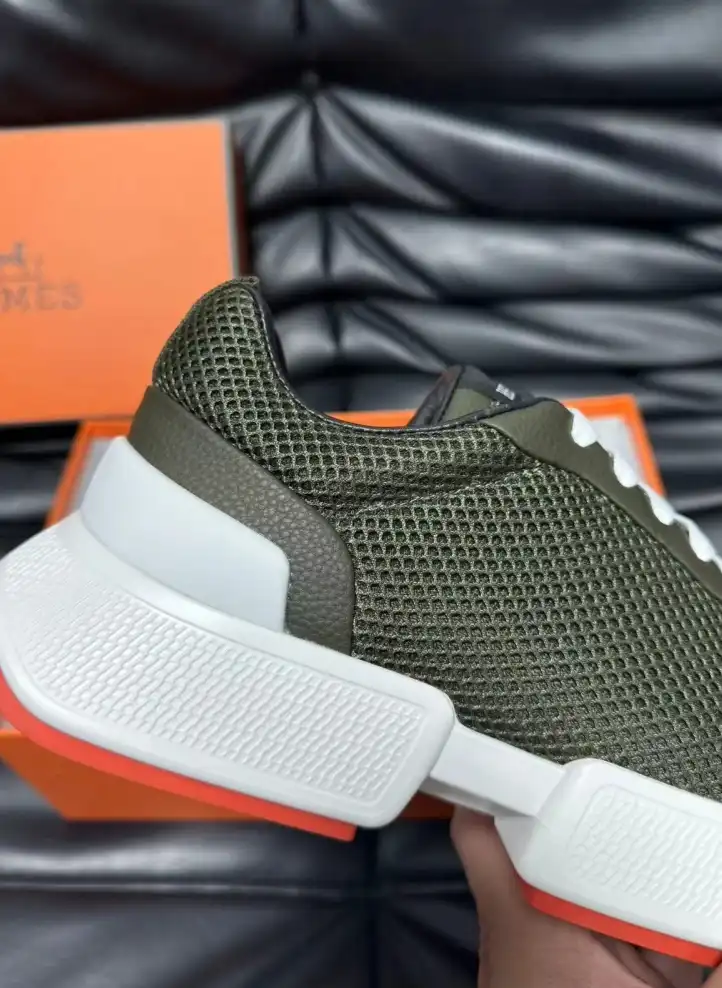 hype Hermes Casual Shoes