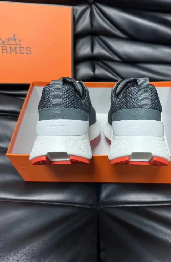 hype Hermes Casual Shoes