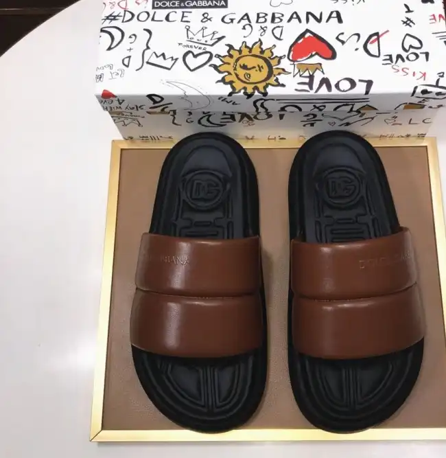 hype Dolce & Gabbana Slippers