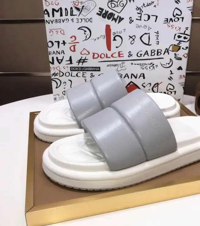 hype Dolce & Gabbana Slippers