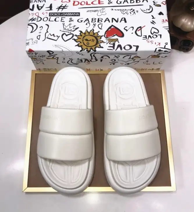 hype Dolce & Gabbana Slippers