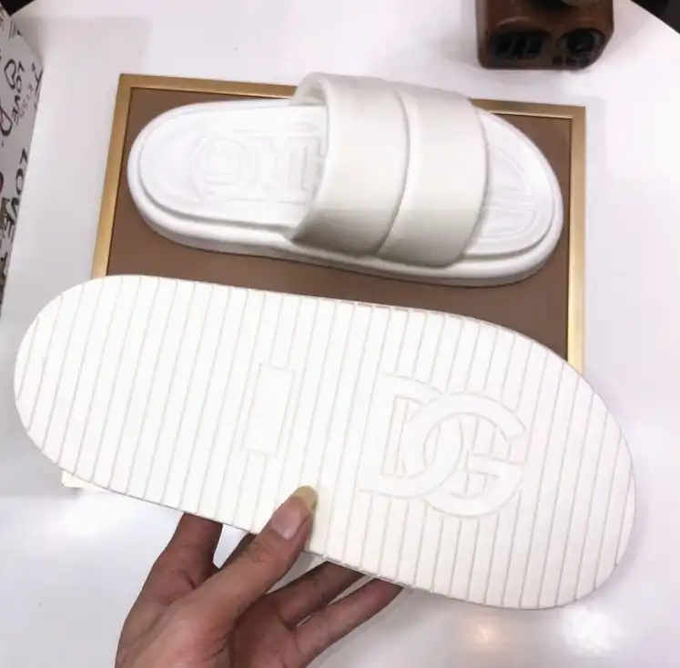 hype Dolce & Gabbana Slippers