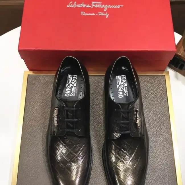 hype Ferragamo Leather Shoes