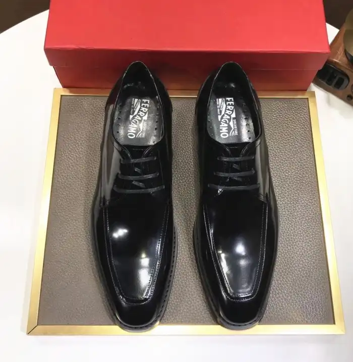 hype Ferragamo Leather Shoes