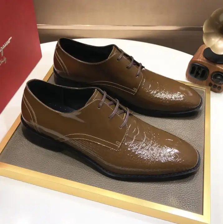 hype Ferragamo Leather Shoes