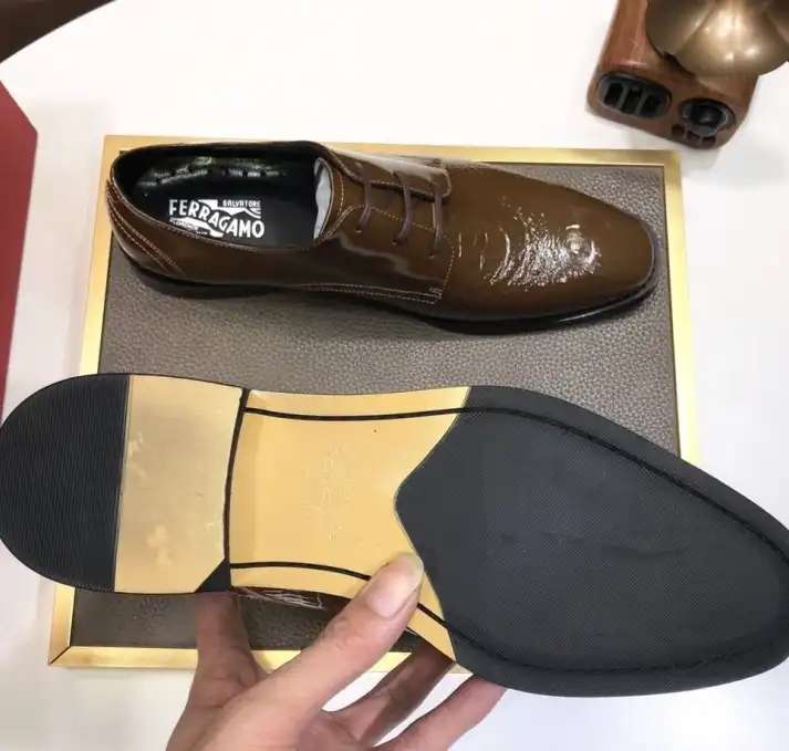 hype Ferragamo Leather Shoes