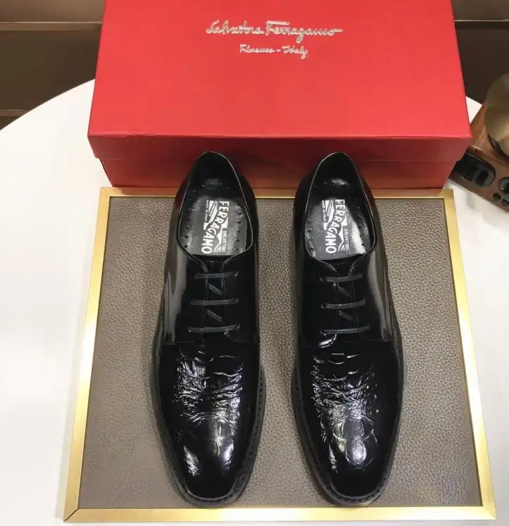 hype Ferragamo Leather Shoes