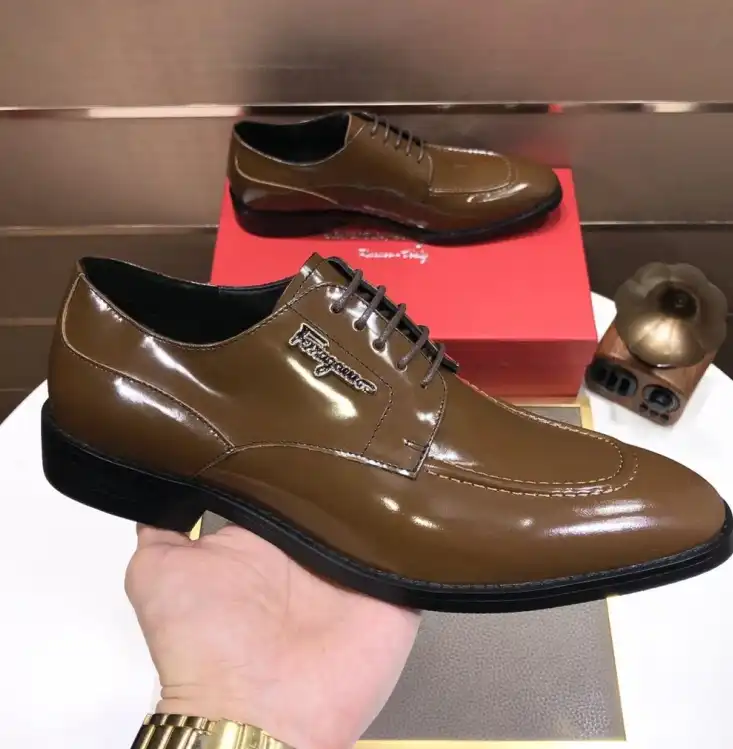 hype Ferragamo Leather Shoes