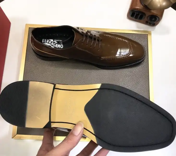 hype Ferragamo Leather Shoes